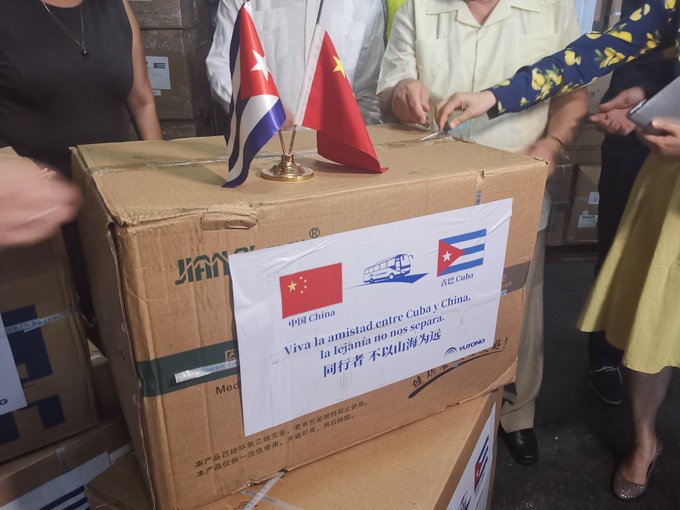 Cuba agradece donativo a su sistema de salud proveniente de China Cuba agradece donativo a su sistema de salud proveniente de China