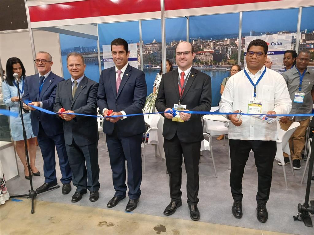 Panamá y Cuba identifican espacios para ampliar comercio bilateral (+Fotos)