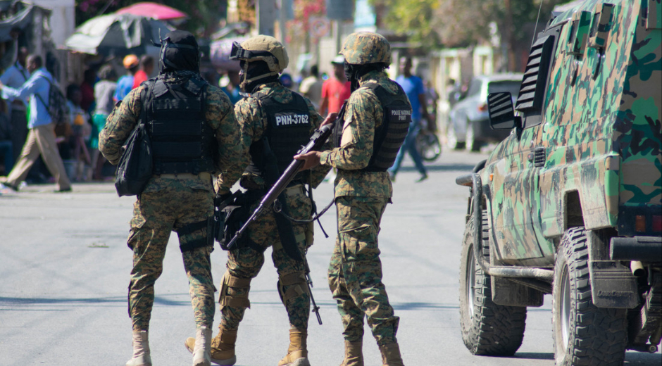 EEUU dispone retiro de personal de Embajada en Haití por violencia de bandas EEUU dispone retiro de personal de Embajada en Haití por violencia de bandas