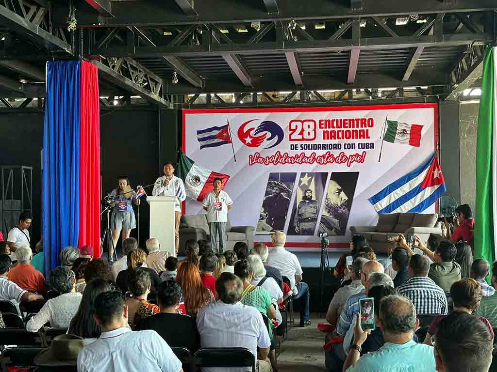 Necesaria solidaridad económica con Cuba al mismo nivel que política (+Foto)