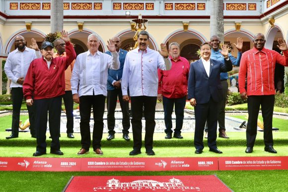 Comienza la XXIII Cumbre del ALBA-TCP: Nuevo capítulo en la integración Latinoamericana (+ Video) Comienza la XXIII Cumbre del ALBA-TCP: Nuevo capítulo en la integración Latinoamericana (+ Video)