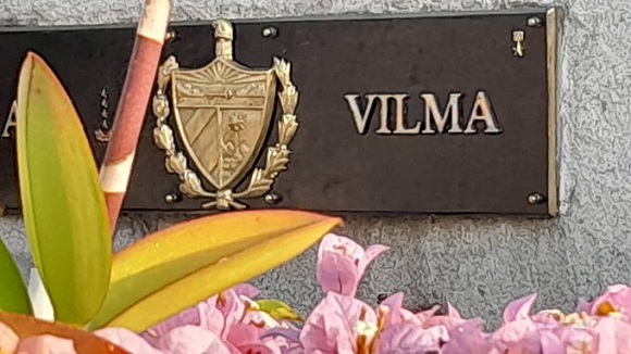 Homenaje a Vilma Espín Guillois a 94 años de su natalicio Homenaje a Vilma Espín Guillois a 94 años de su natalicio