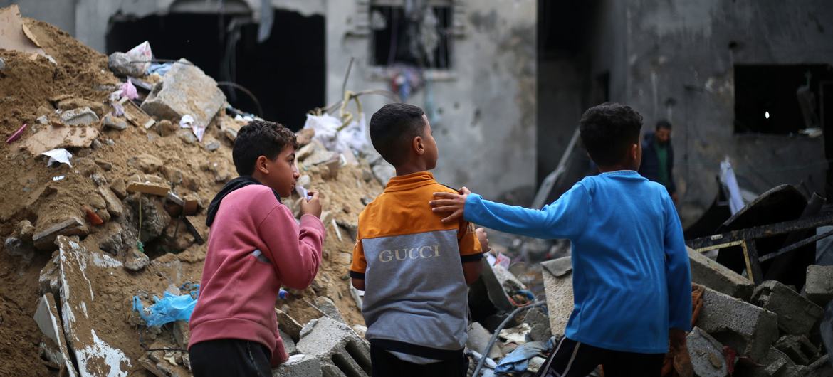 Dona Sri Lanka un millón de dólares para los niños en Gaza Dona Sri Lanka un millón de dólares para los niños en Gaza