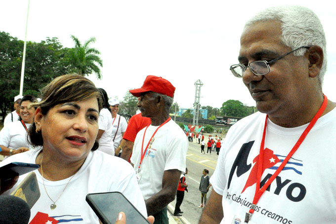 Reconocen unidad y compromiso de los bayameses a pesar de los retos ( fotos) Reconocen unidad y compromiso de los bayameses a pesar de los retos ( fotos)