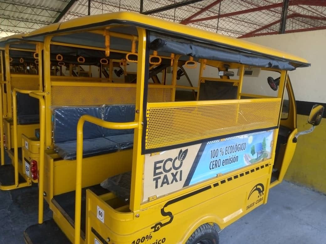 Granma se alista para transportación con triciclos eléctricos Granma se alista para transportación con triciclos eléctricos
