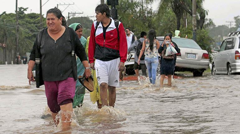 Retornan las lluvias con frío a damnificado estado brasileño Retornan las lluvias con frío a damnificado estado brasileño
