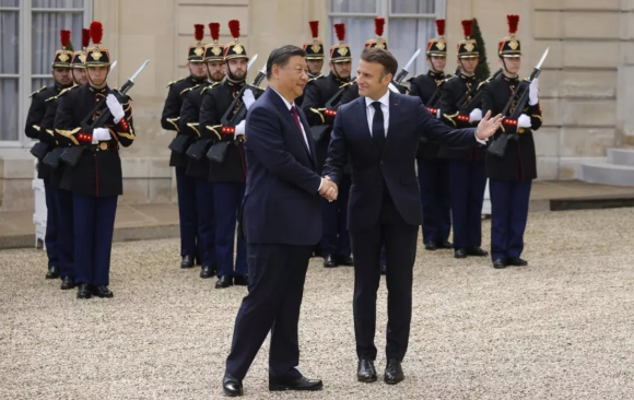 Xi Jinping se reunió con Macron en París Xi Jinping se reunió con Macron en París