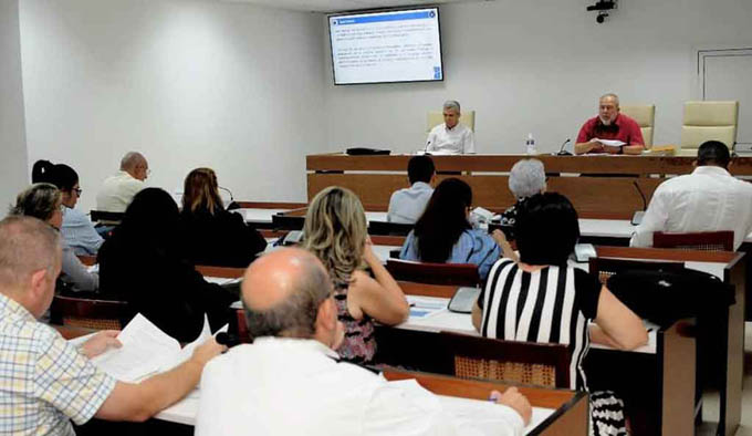 Instan en Cuba a fortalecer prevención y enfrentamiento al delito Instan en Cuba a fortalecer prevención y enfrentamiento al delito