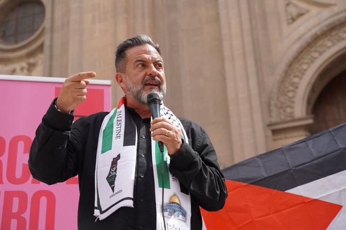 Cuba alienta a Manu Pineda a continuar su lucha por causas justas Cuba alienta a Manu Pineda a continuar su lucha por causas justas