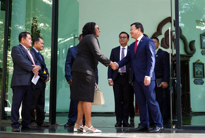 Cambodia reitera voluntad de cooperar con Cuba en sector agrícola