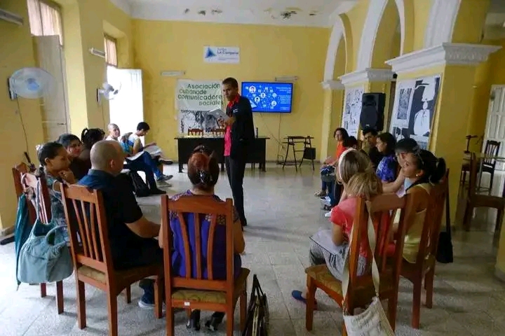 Asociación Cubana de Comunicadores Sociales convoca a nueva acción de superación Asociación Cubana de Comunicadores Sociales convoca a nueva acción de superación