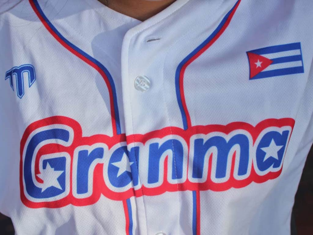 Alazanes triunfan y respiran en play off cubano de béisbol (+Fotos) Alazanes triunfan y respiran en play off cubano de béisbol (+Fotos)