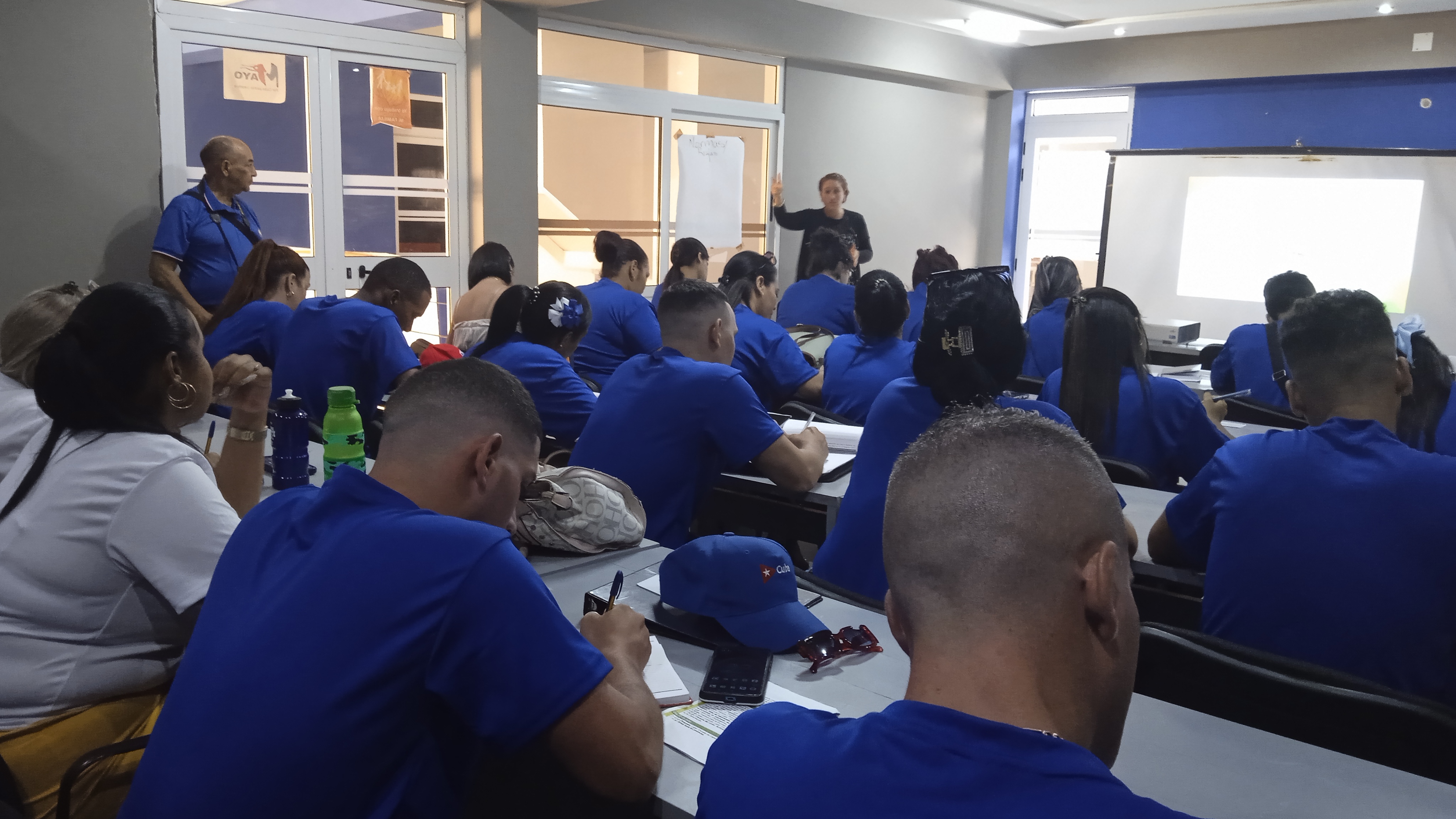 Inicia posgrado en Comunicación para jóvenes del Ministerio de Energía del oriente cubano
