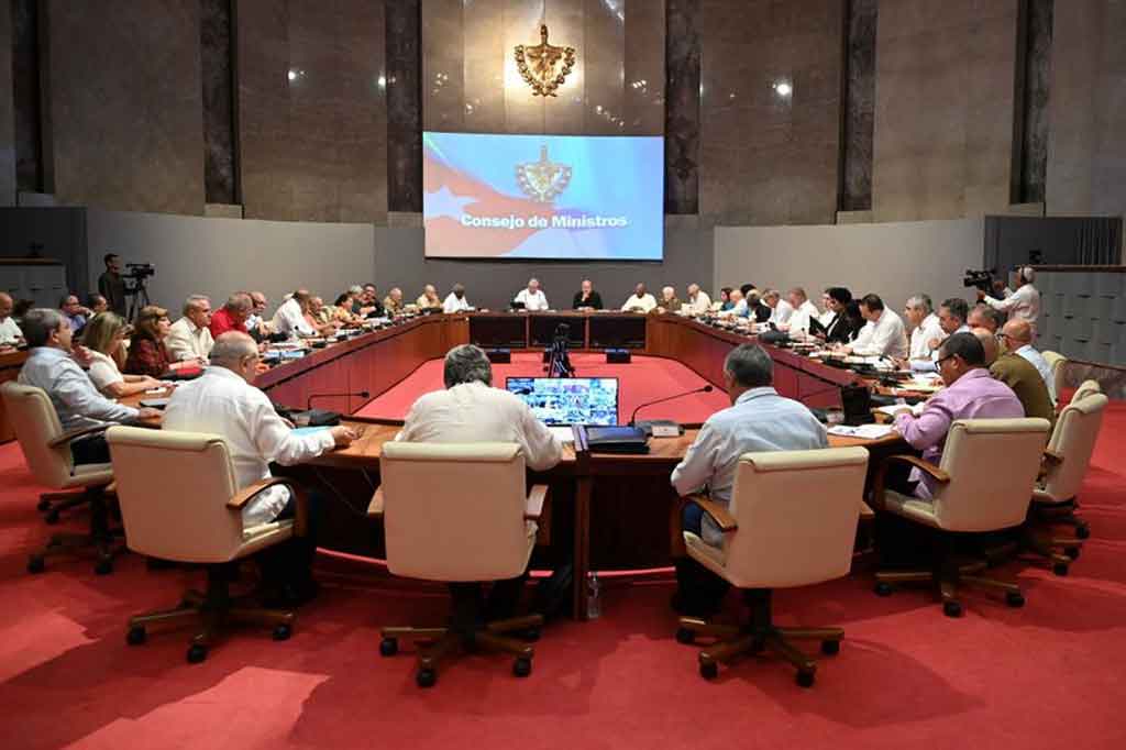 Analiza Consejo de Ministros prioridades económicas de Cuba Analiza Consejo de Ministros prioridades económicas de Cuba