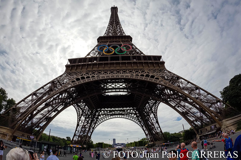 París lista, franceses molestos, pero emocionados con Olimpiadas