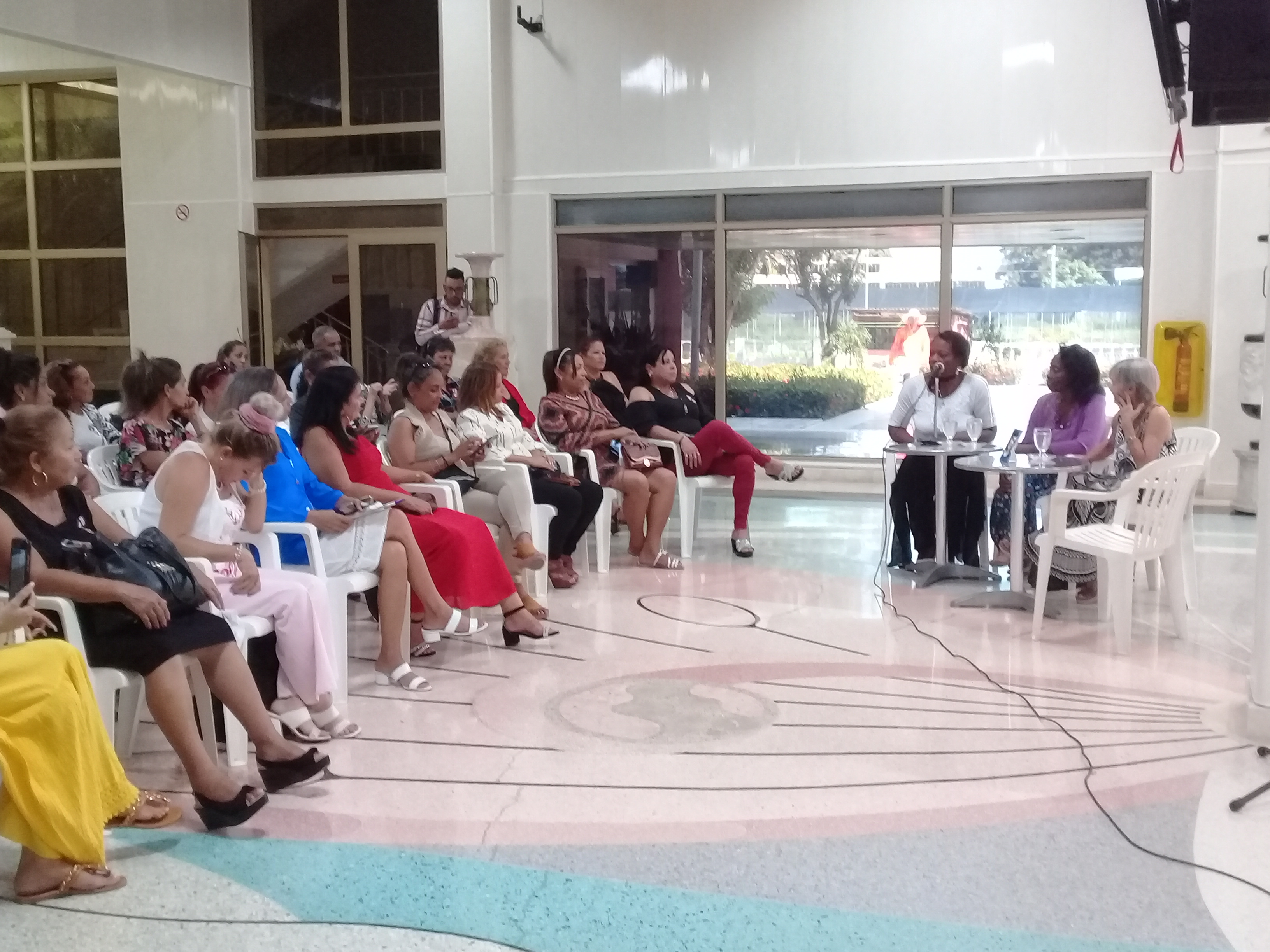 Realizan federadas granmenses encuentro Por la ruta de Vilma Realizan federadas granmenses encuentro Por la ruta de Vilma