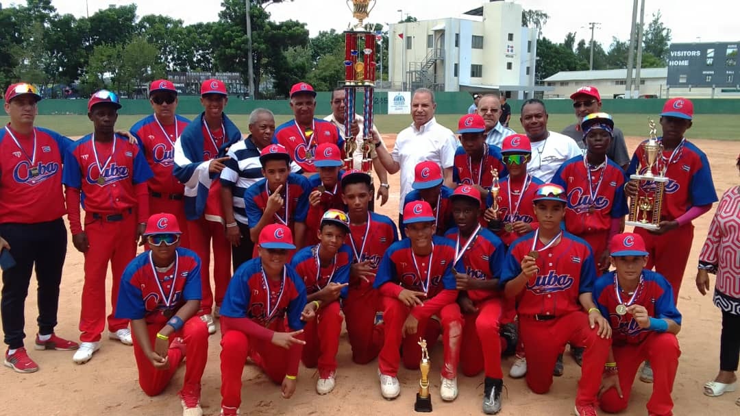 Peloteros sub 12 sacan oro de República Dominicana Peloteros sub 12 sacan oro de República Dominicana