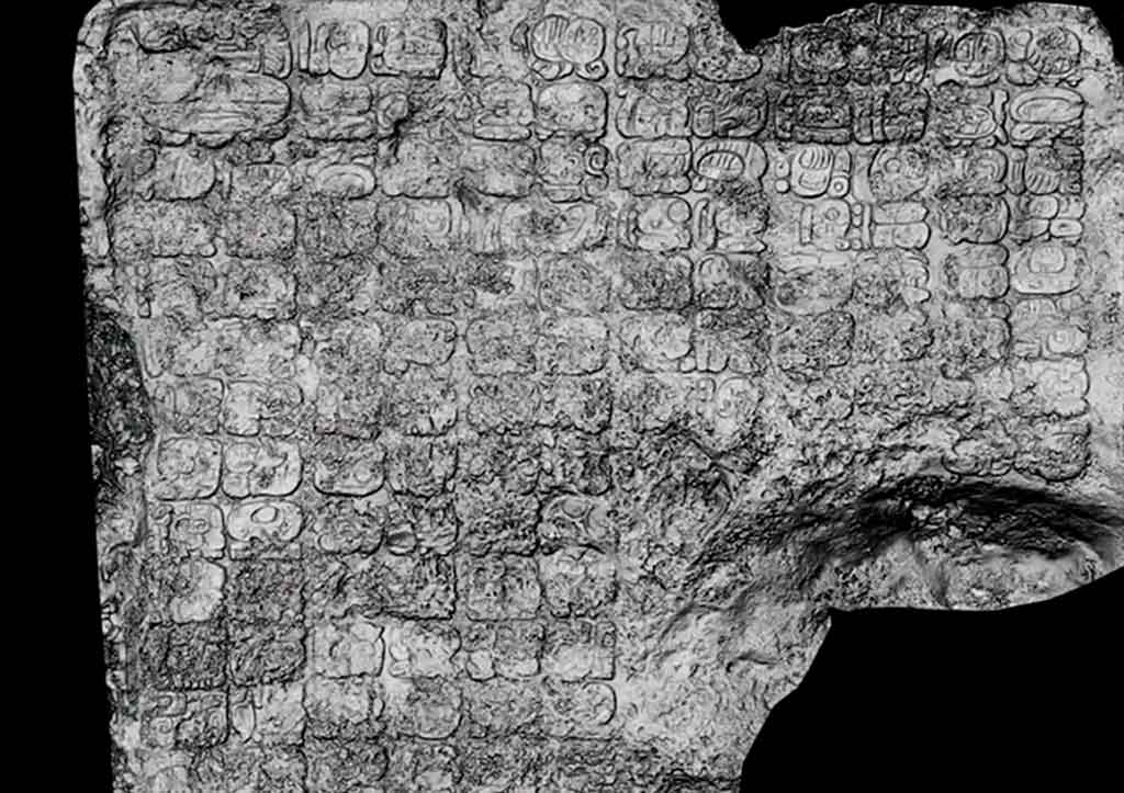 Hallan en México jeroglíficos mayas de cinco siglos de antigüedad Hallan en México jeroglíficos mayas de cinco siglos de antigüedad