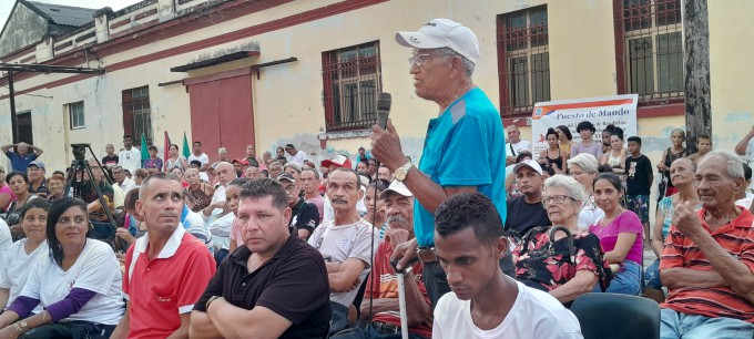 Delegados manzanilleros del Poder Popular rinden cuenta a sus electores Delegados manzanilleros del Poder Popular rinden cuenta a sus electores