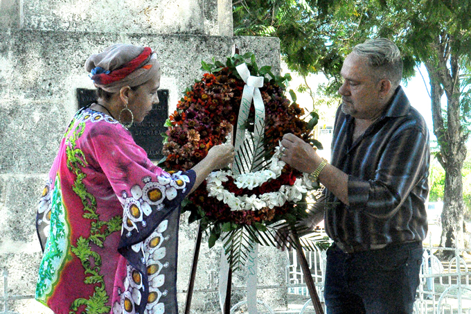 Rinden homenaje a José Joaquín Palma en su aniversario 180 del natalicio Rinden homenaje a José Joaquín Palma en su aniversario 180 del natalicio
