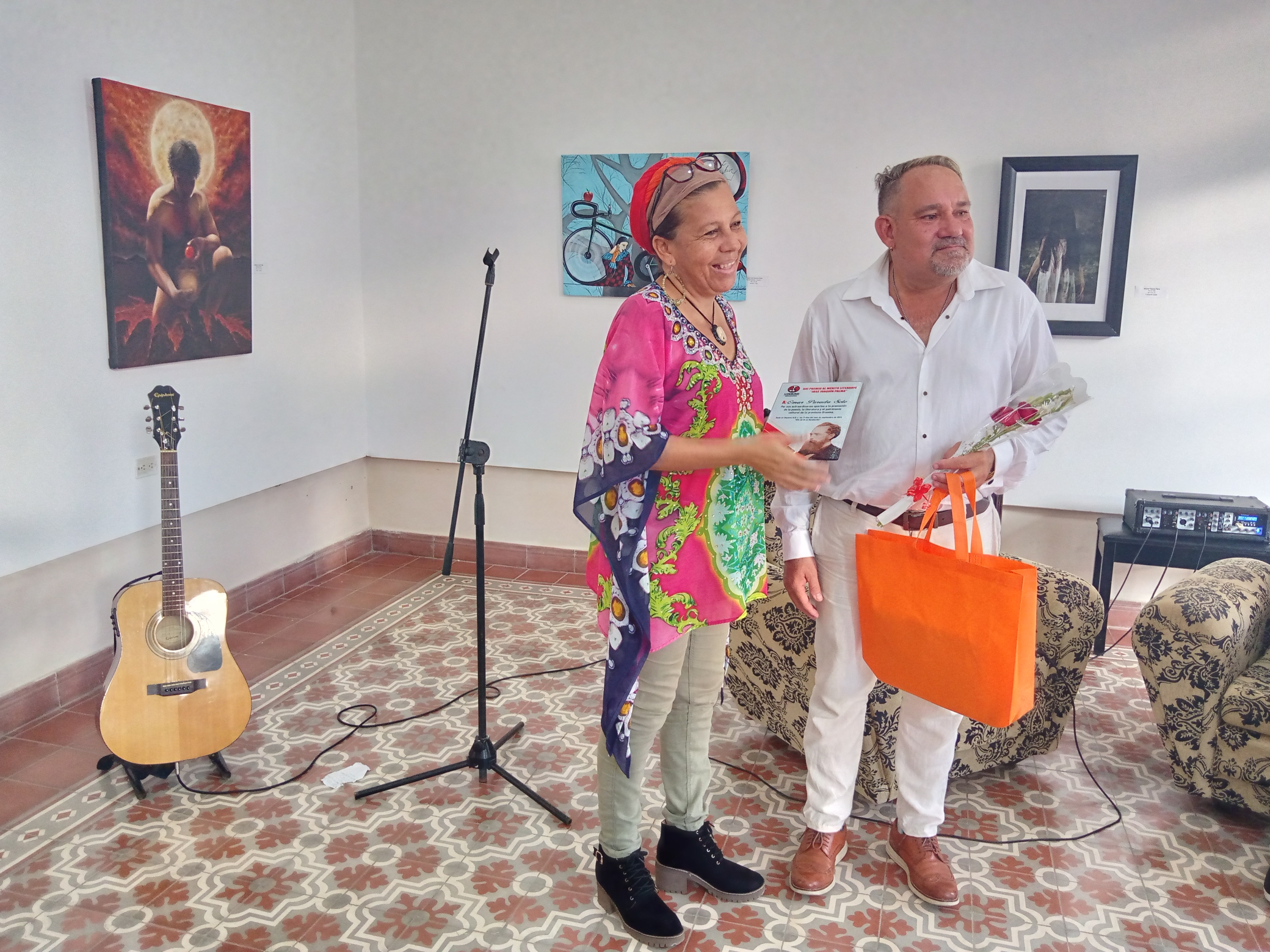 Otorgan Premio al Mérito literario José Joaquín Palma