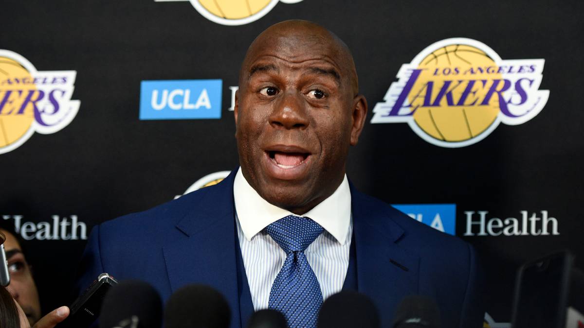 Magic Johnson considera en Brasil que es sobreviviente del VIH Magic Johnson considera en Brasil que es sobreviviente del VIH