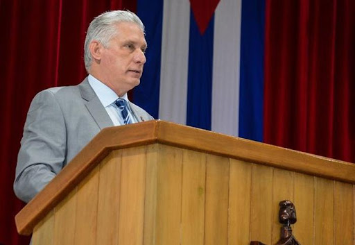 Presidente cubano recibe invitación para participar en próxima cumbre de los BRICS