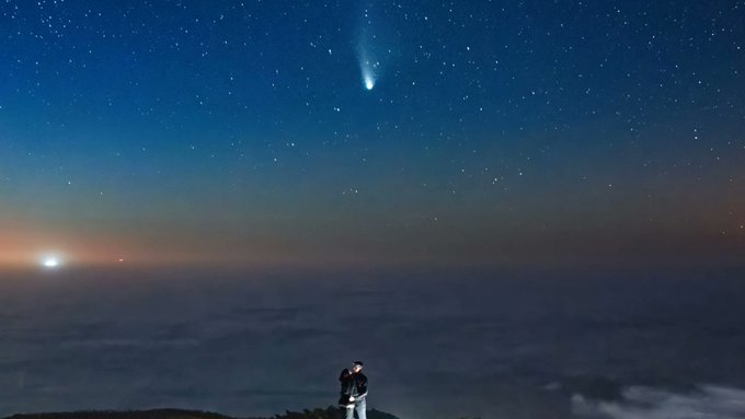 El cometa del siglo alcanzará su punto más cercano a la Tierra El cometa del siglo alcanzará su punto más cercano a la Tierra