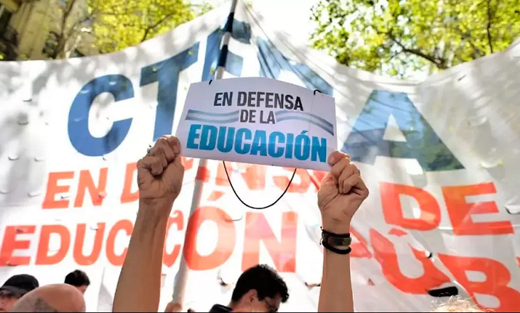 Frente universitario argentino realiza otro paro de 24 horas Frente universitario argentino realiza otro paro de 24 horas