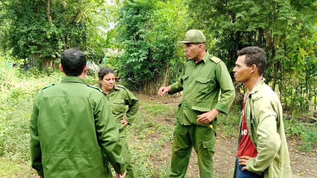 Visitan zonas vulnerables a inundaciones en Manzanillo