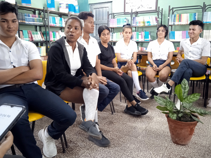 Aportará Granma 20 jóvenes a centro de formación del Mined Aportará Granma 20 jóvenes a centro de formación del Mined