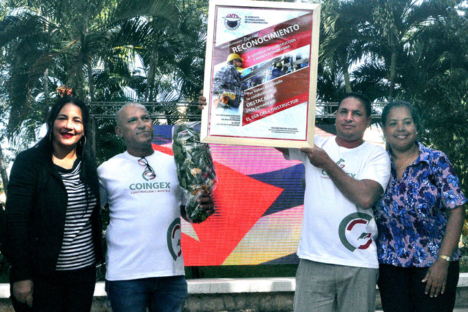Constructores granmense celebran su día Constructores granmense celebran su día