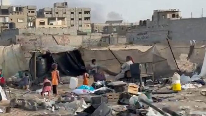 Las lluvias y el frío agravan la crisis humanitaria en Gaza Las lluvias y el frío agravan la crisis humanitaria en Gaza