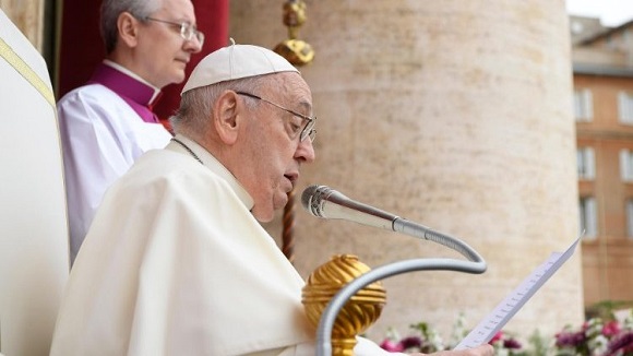 El Papa Francisco condena bombardeos en Gaza: “Esto no es guerra, es crueldad” El Papa Francisco condena bombardeos en Gaza: “Esto no es guerra, es crueldad”