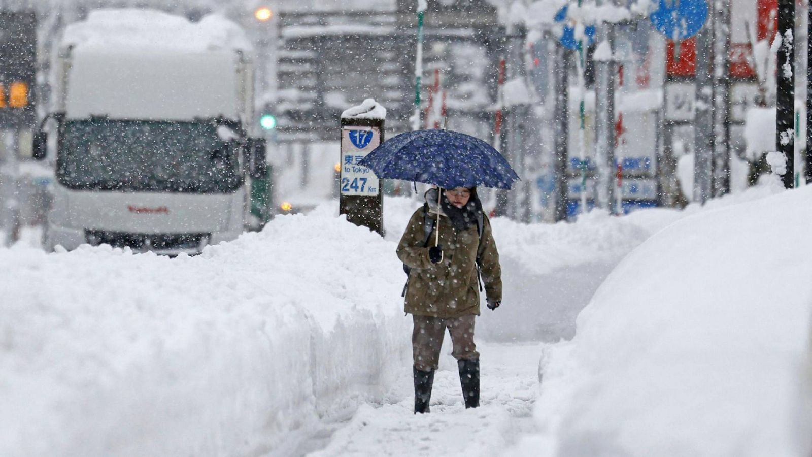 Tormentas de nieve afectan varias zonas de Japón Tormentas de nieve afectan varias zonas de Japón
