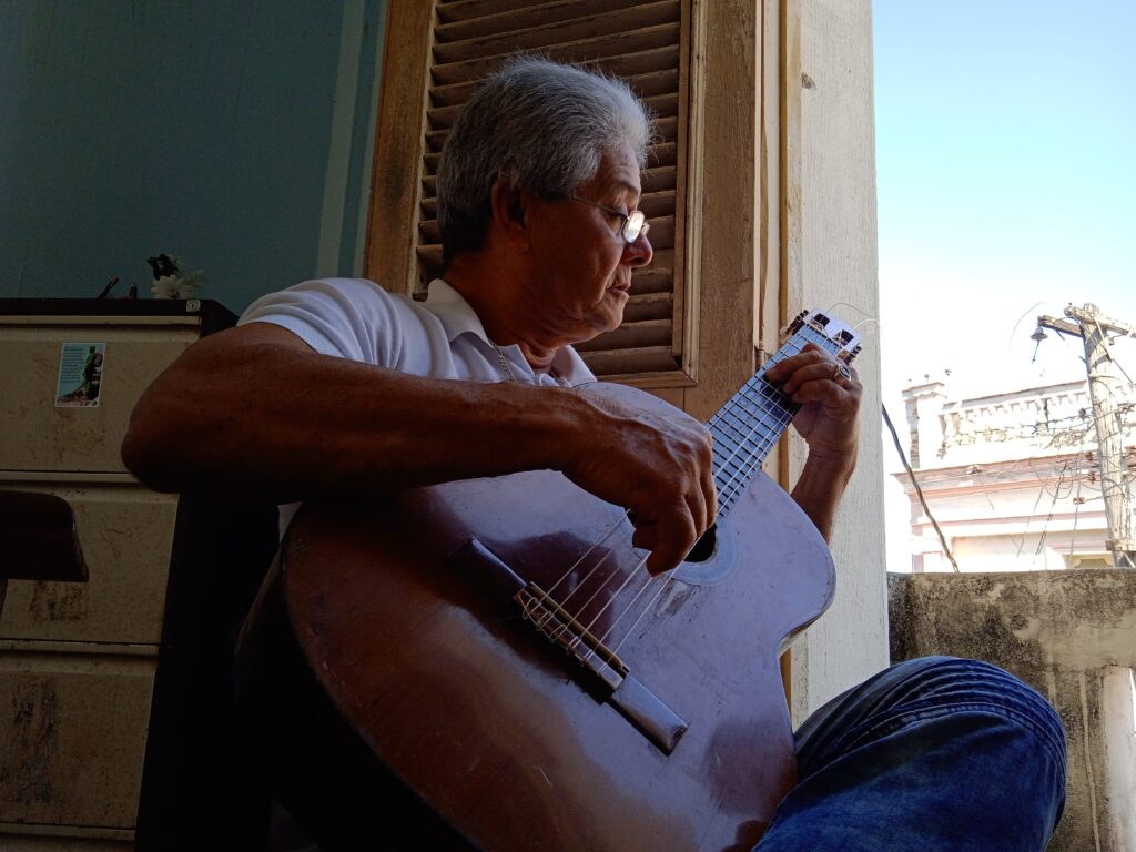 Juanito: medio siglo de vida musical