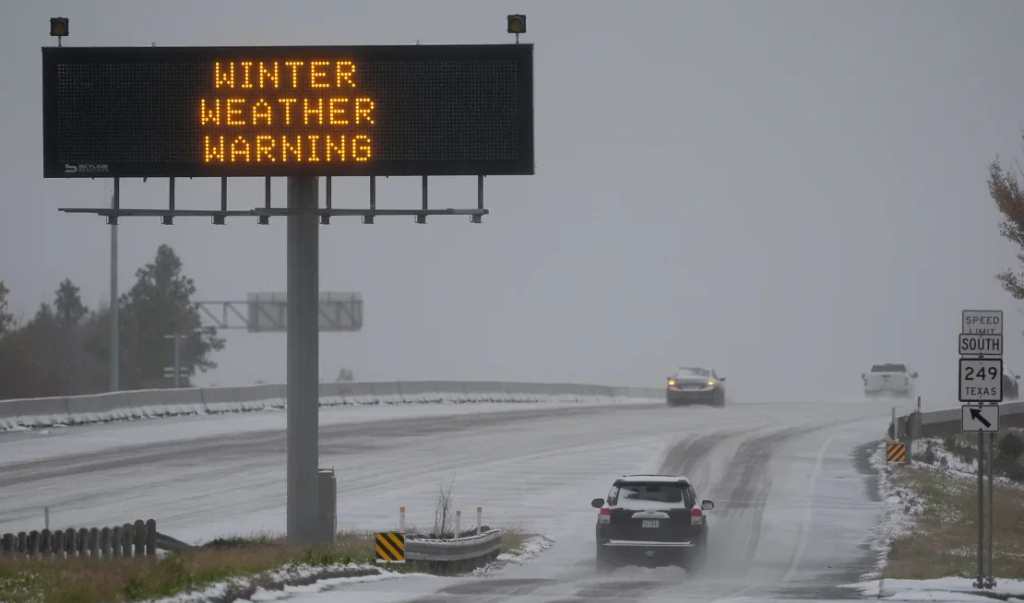 Al menos 11 muertes dejan nieve y frío en Estados Unidos Al menos 11 muertes dejan nieve y frío en Estados Unidos