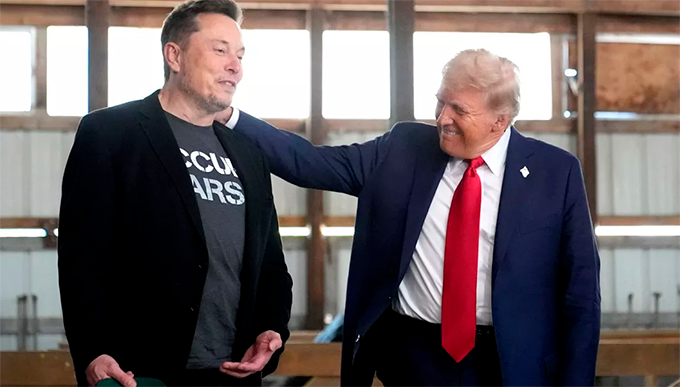 EEUU: Trump y Musk van contra agencia para proteger a consumidores