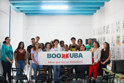 BooKKuba, un proyecto por y para los lectores jóvenes de Cuba BooKKuba, un proyecto por y para los lectores jóvenes de Cuba