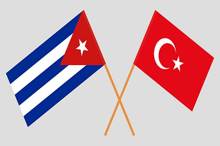 Dona Türkiye kits de generadores fotovoltaicos a Cuba