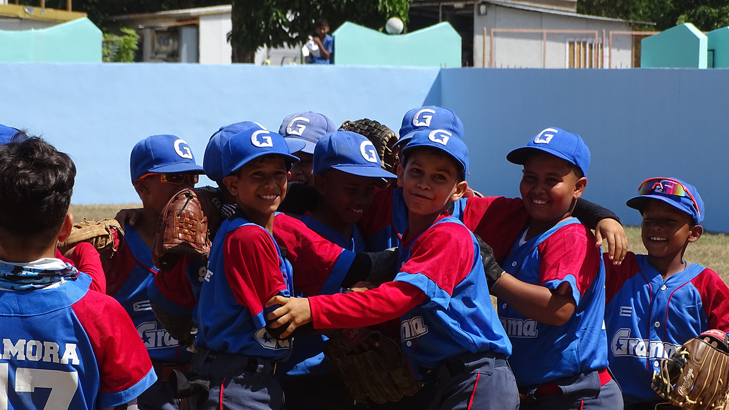 Pequeños de Granma avanzan a cuartos de final en torneo de béisbol Pequeños de Granma avanzan a cuartos de final en torneo de béisbol