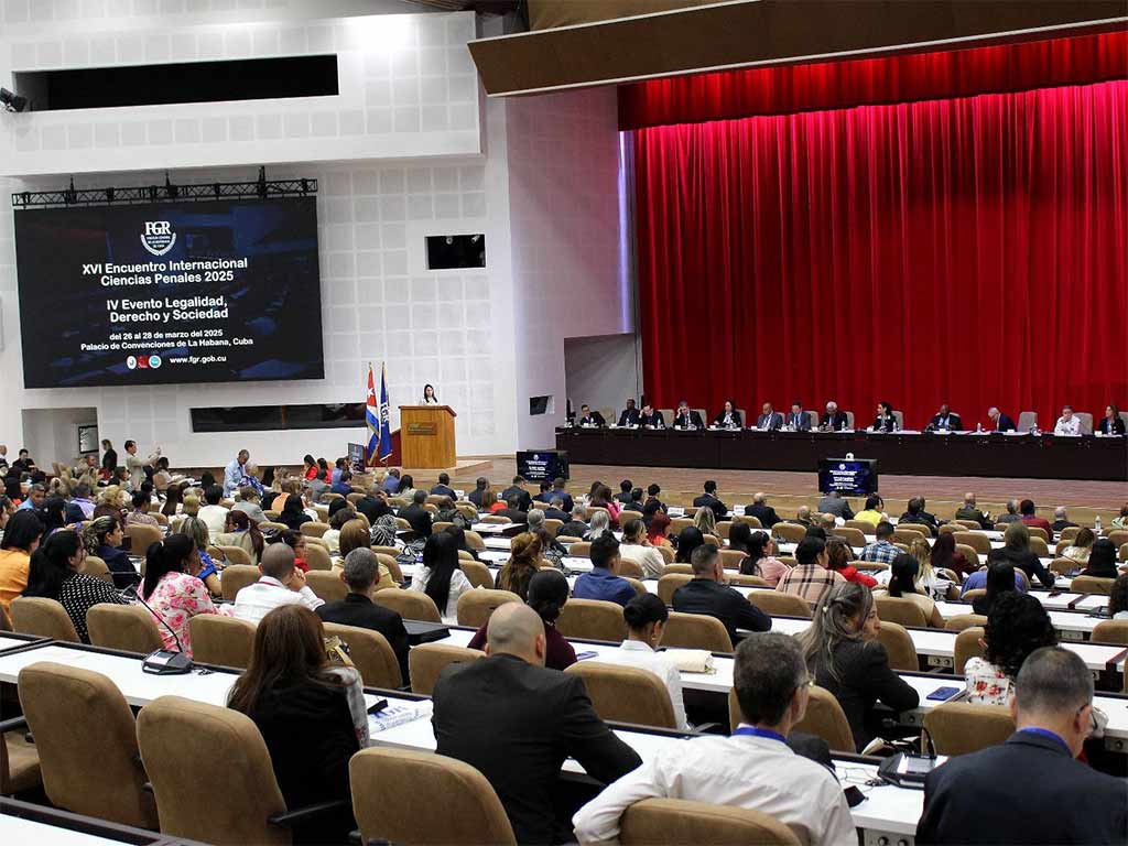 Concluye en Cuba evento iberoamericano de Ciencias Penales Concluye en Cuba evento iberoamericano de Ciencias Penales