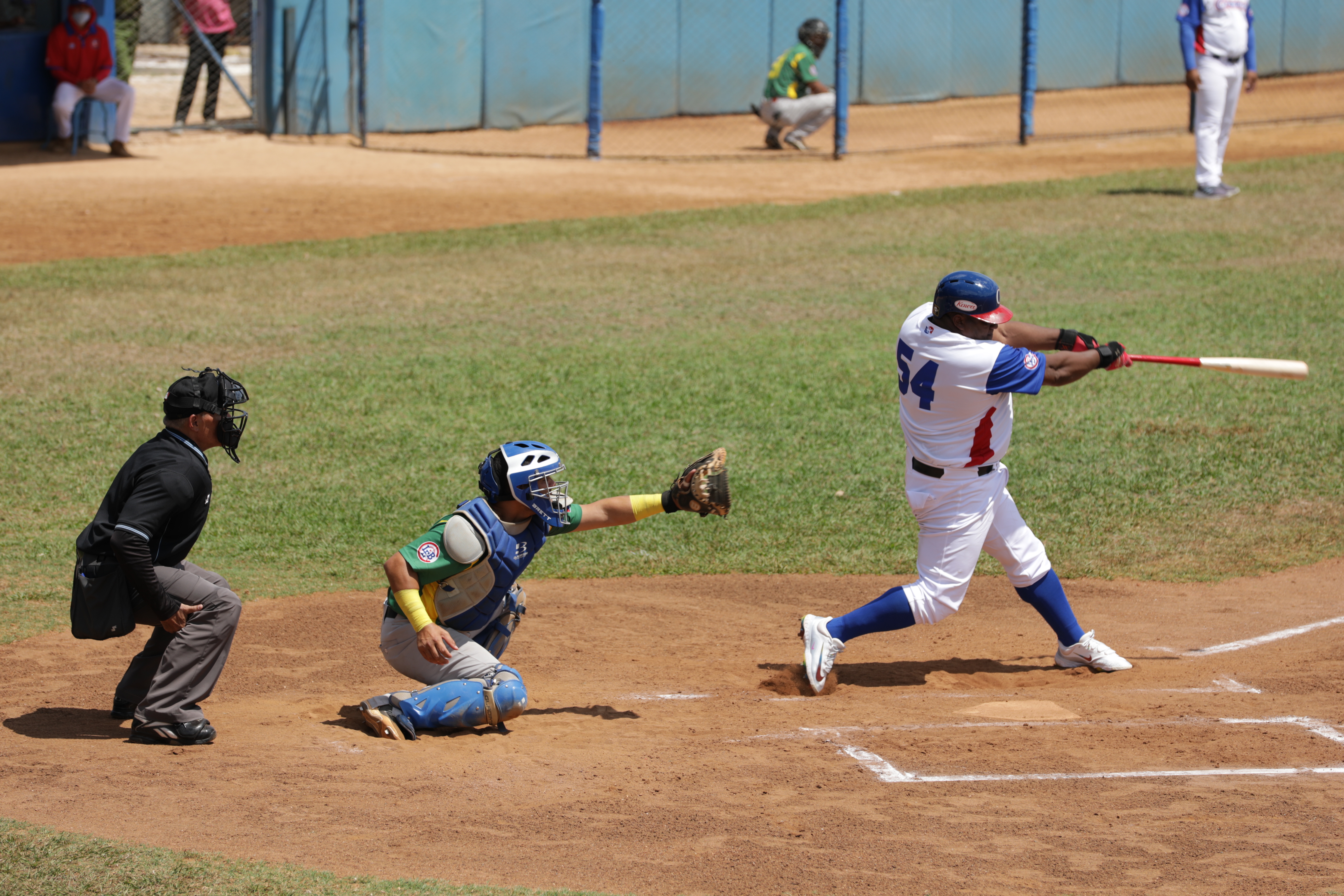 Despaigne regresa y Granma consigue su cuarto triunfo en III Liga Élite (+ videos) Despaigne regresa y Granma consigue su cuarto triunfo en III Liga Élite (+ videos)