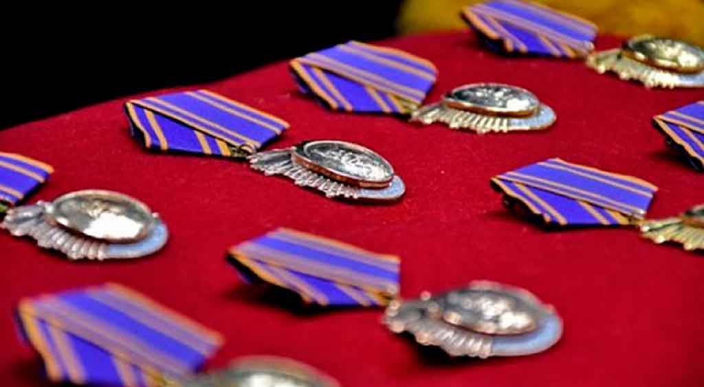 Otorgan en Cuba Orden Carlos J.Finlay a científicos e instituciones