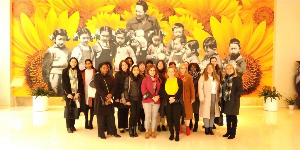 China y Cuba subrayan contribuciones de mujeres en la sociedad China y Cuba subrayan contribuciones de mujeres en la sociedad