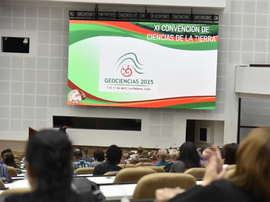 Cierra en Cuba XI Convención Internacional Ciencias de la Tierra Cierra en Cuba XI Convención Internacional Ciencias de la Tierra