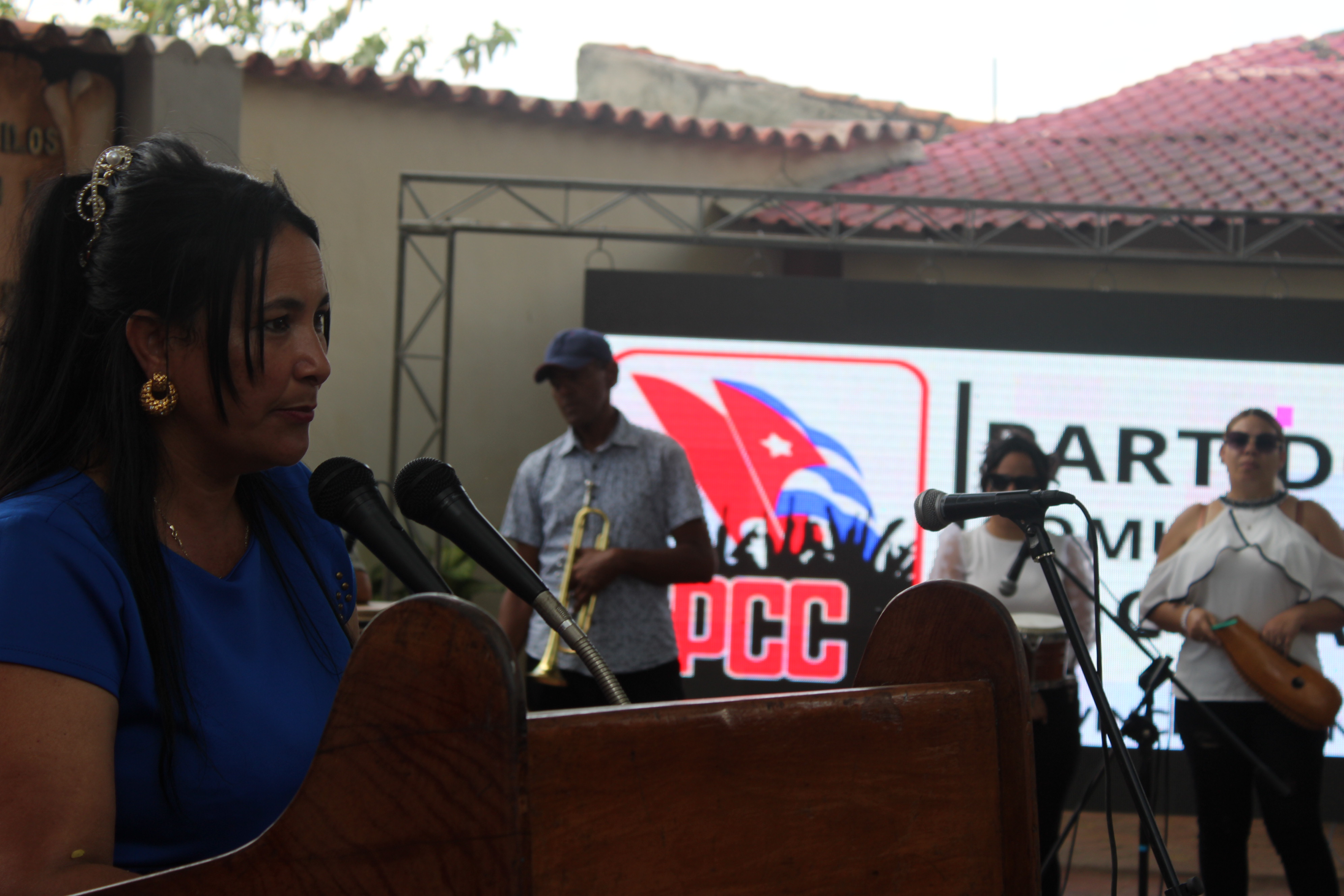 Partido Comunista de Cuba continuará defendiendo las conquistas de la Revolución Partido Comunista de Cuba continuará defendiendo las conquistas de la Revolución