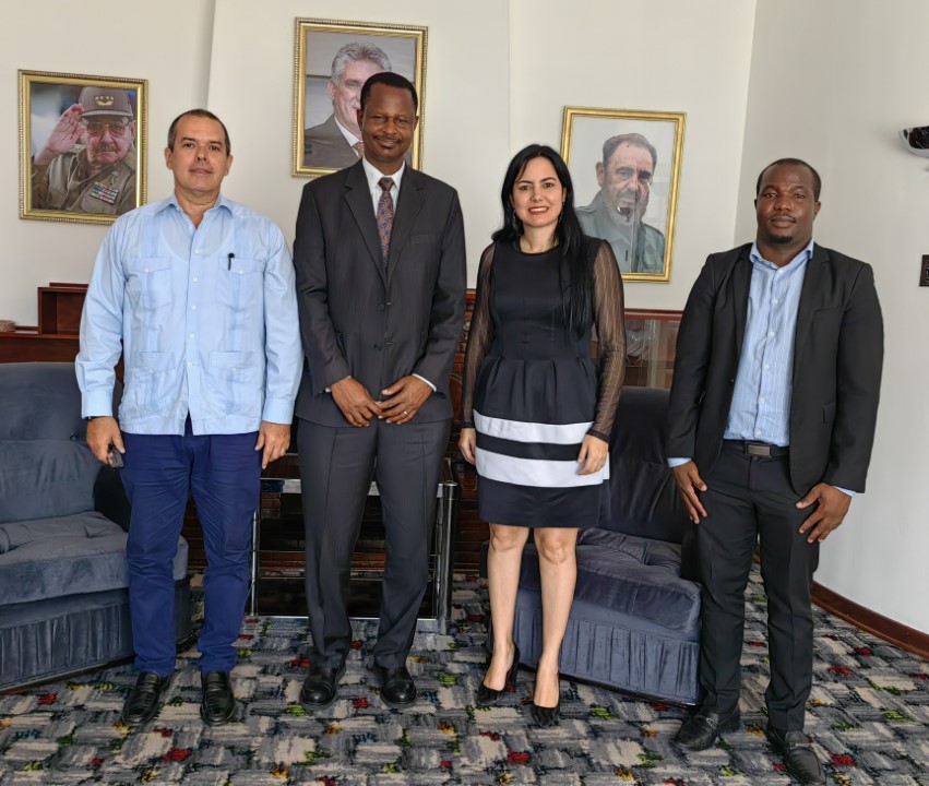 Zimbabwe y Cuba por cooperación mediática desde el Sur Global Zimbabwe y Cuba por cooperación mediática desde el Sur Global