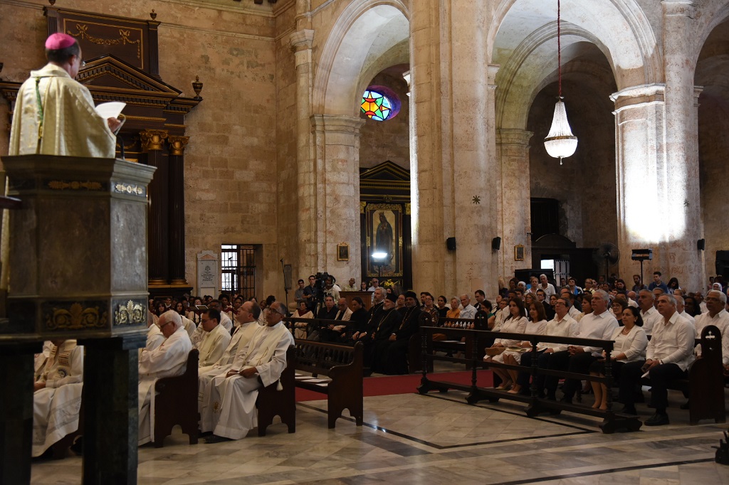 Participa Díaz-Canel en misa de tributo al papa Francisco Participa Díaz-Canel en misa de tributo al papa Francisco