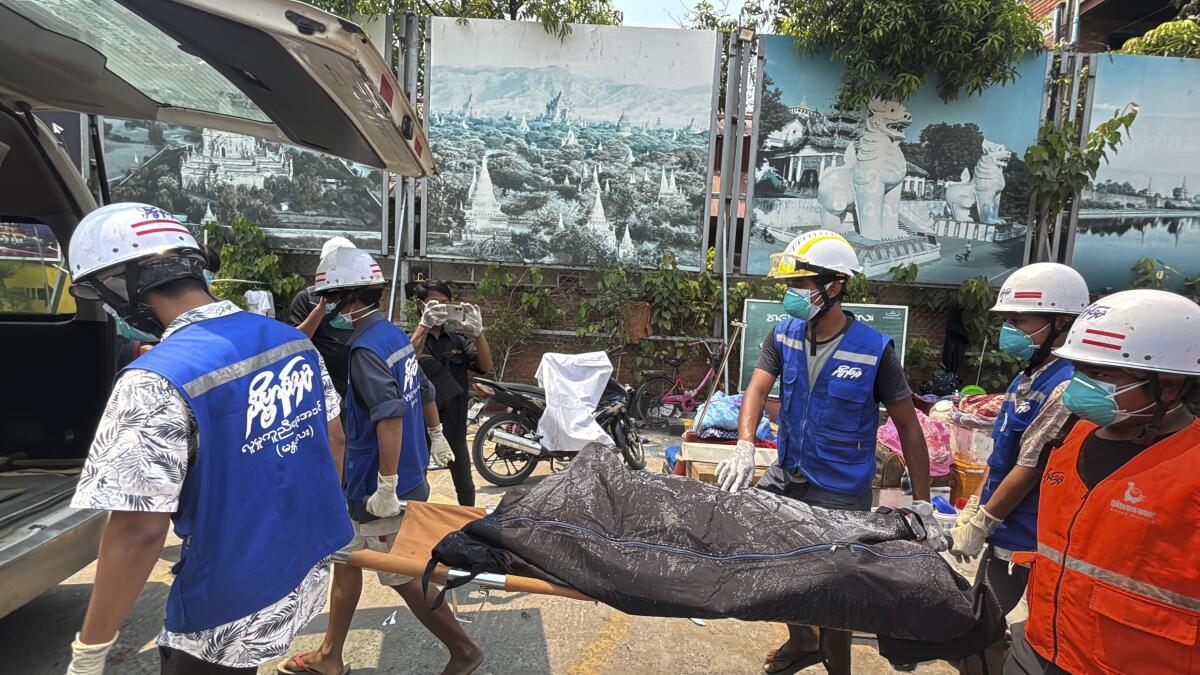 Número de muertos por sismo en Myanmar supera los tres mil Número de muertos por sismo en Myanmar supera los tres mil